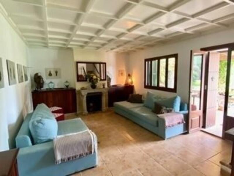 7 Cuarto Villa en venta