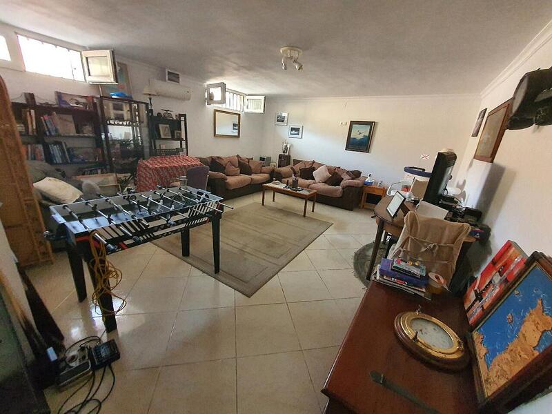 6 Cuarto Villa en venta