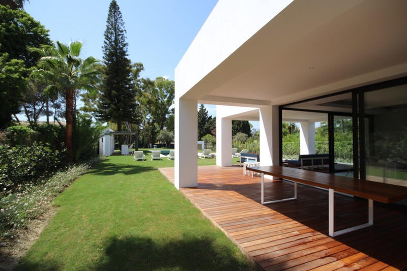 6 Cuarto Villa en venta