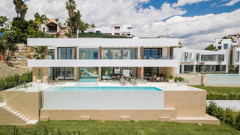 Villa en venta en Benahavis, Málaga