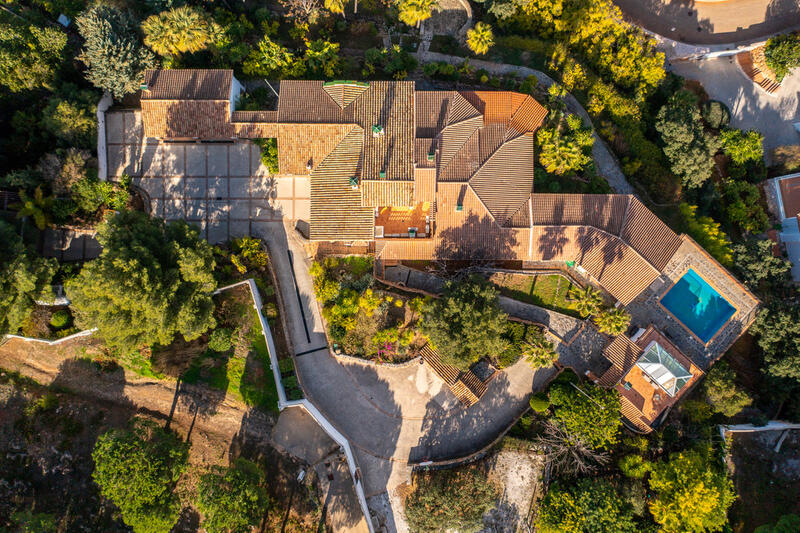 13 Schlafzimmer Villa zu verkaufen