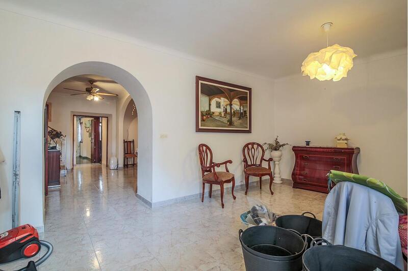 4 Cuarto Villa en venta