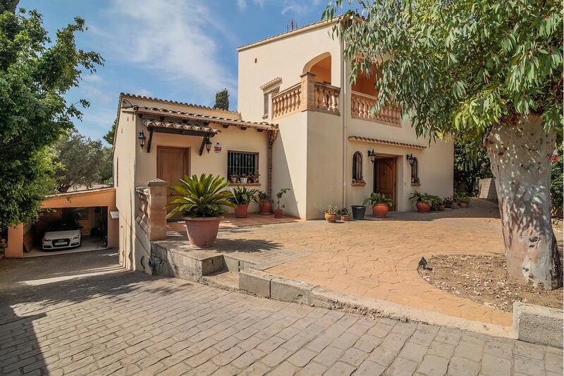 4 Cuarto Villa en venta