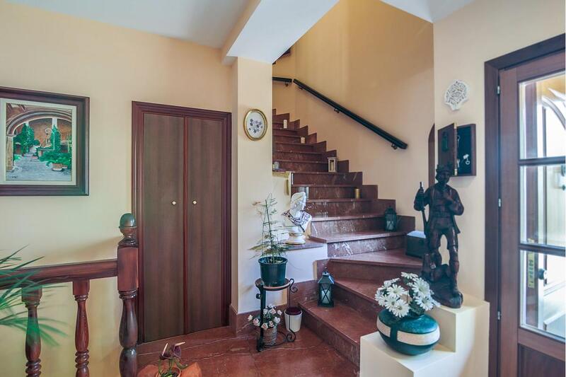 4 Cuarto Villa en venta