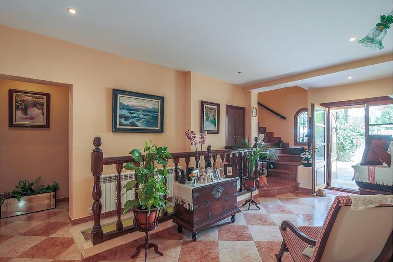 4 bedroom Villa for sale