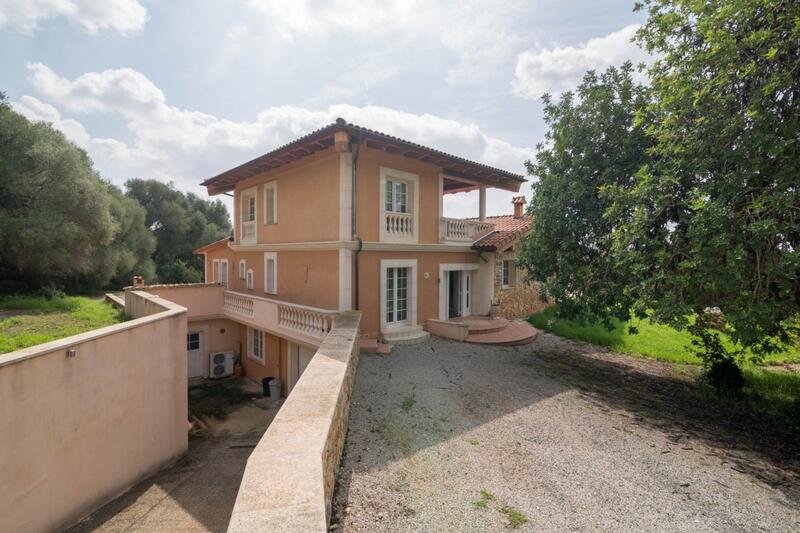 4 bedroom Villa for sale