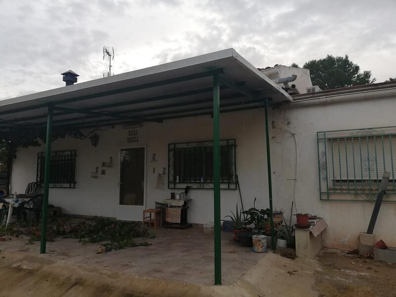 1 Cuarto Casa de Campo en venta