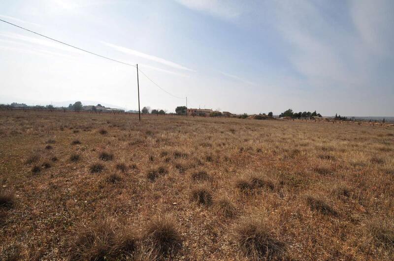 3 bedroom Land for sale