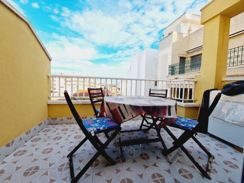 Apartamento en venta en La Mata, Alicante