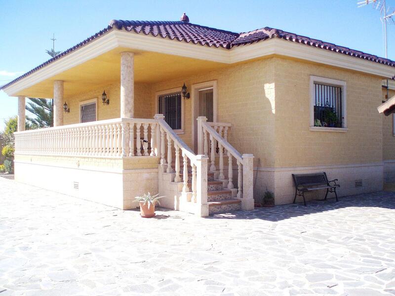 4 Cuarto Villa en venta