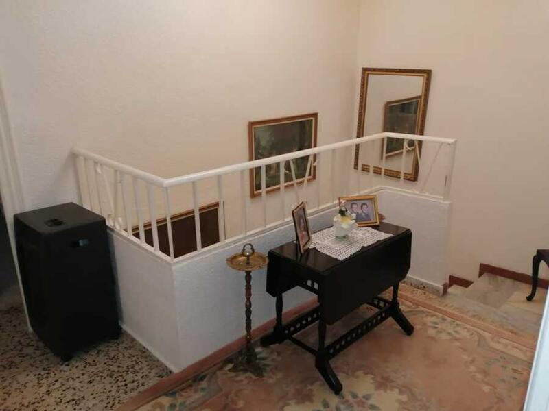 3 bedroom Townhouse for sale