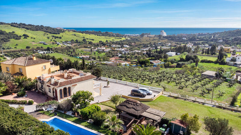 Villa till salu i Estepona, Málaga