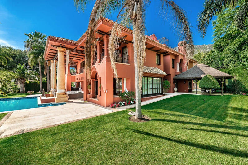 6 bedroom Villa for sale