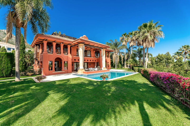 6 bedroom Villa for sale