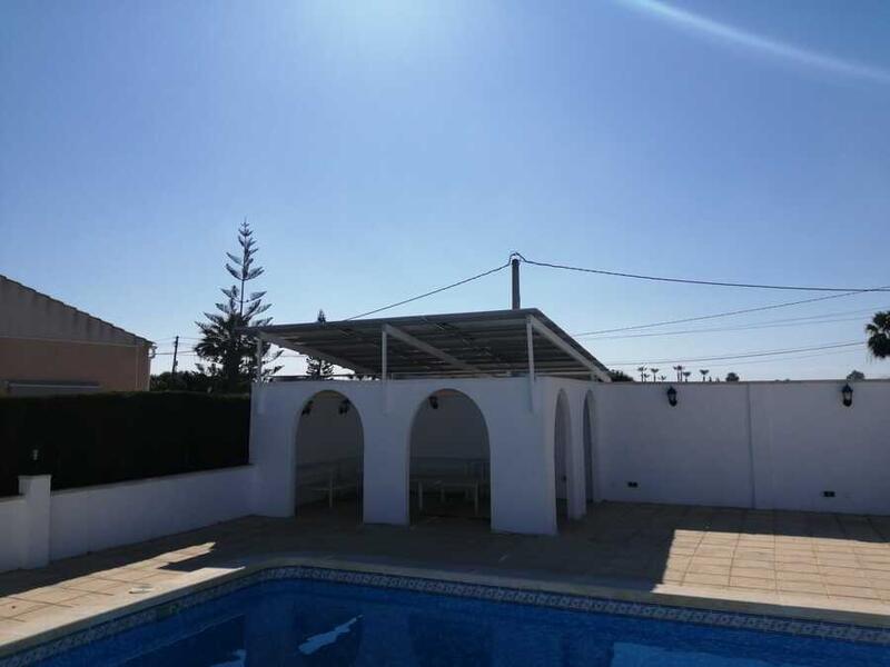 3 Cuarto Villa en venta