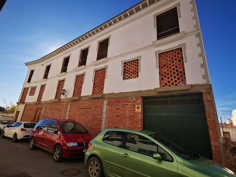 10 Cuarto Local Comercial en venta