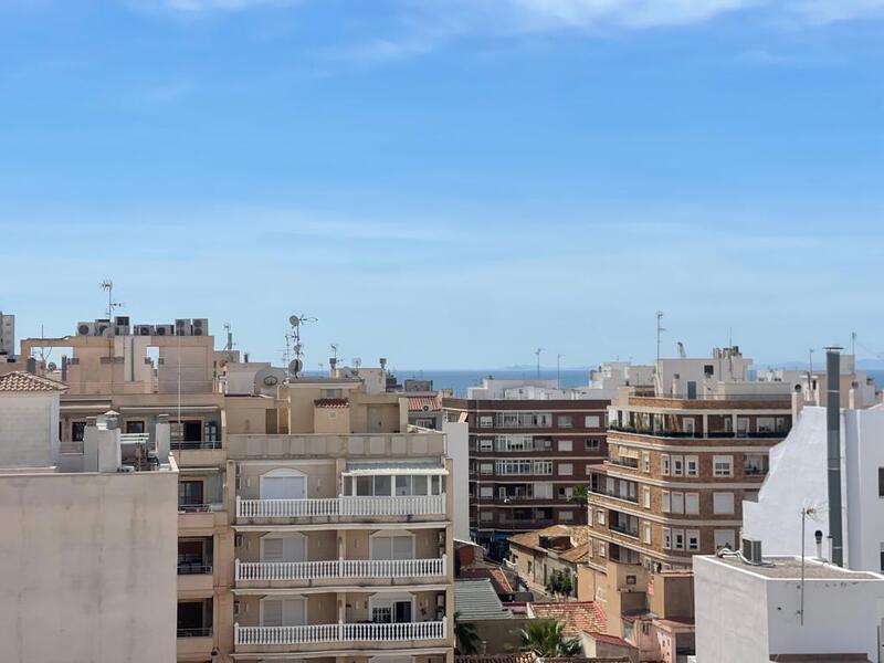 Apartment for sale in Torrevieja, Alicante