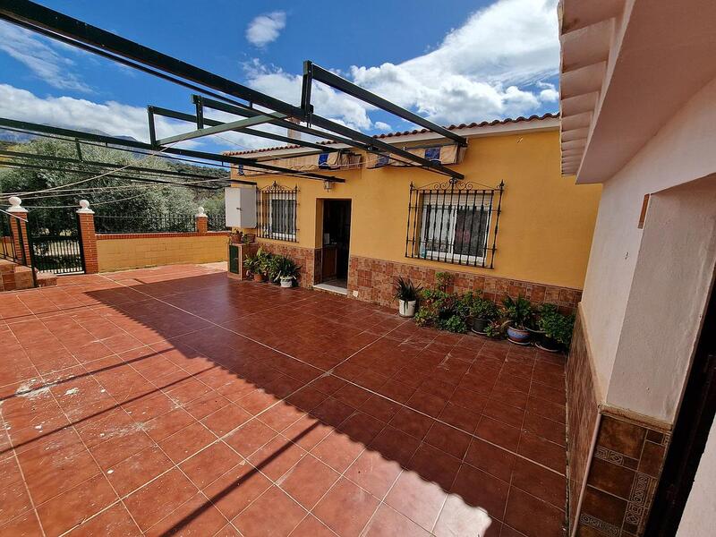 6 Cuarto Villa en venta