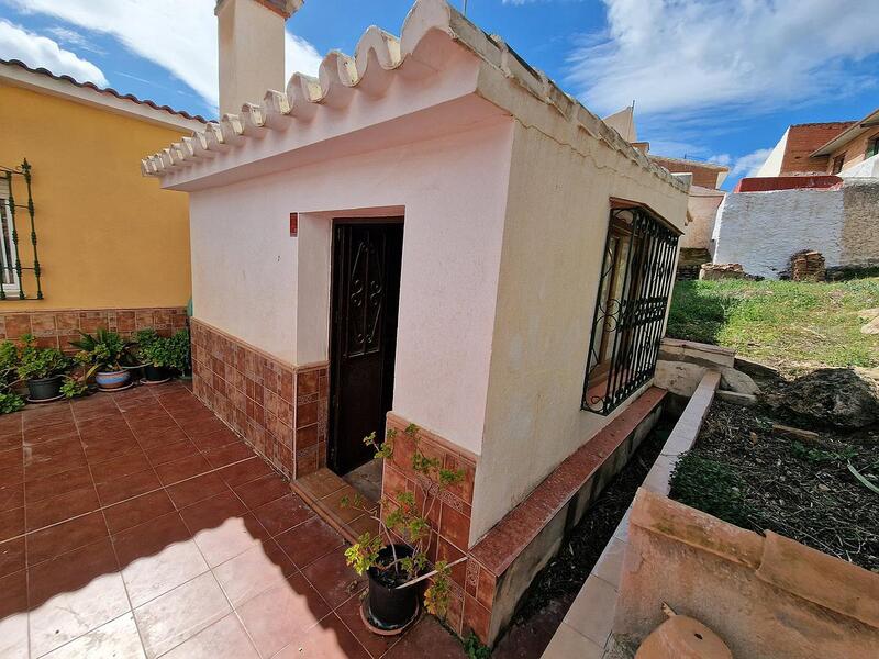 6 Cuarto Villa en venta