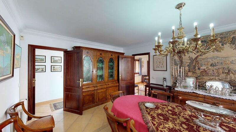 10 Schlafzimmer Villa zu verkaufen