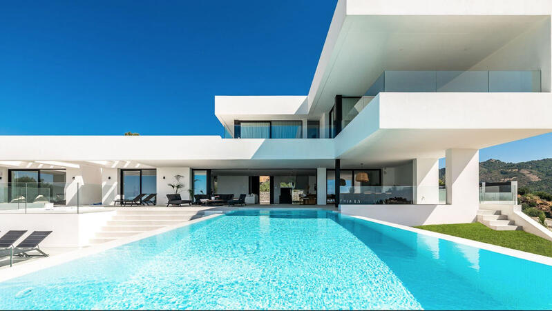 Villa en venta en Benahavis, Málaga