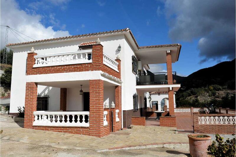 10 Cuarto Villa en venta