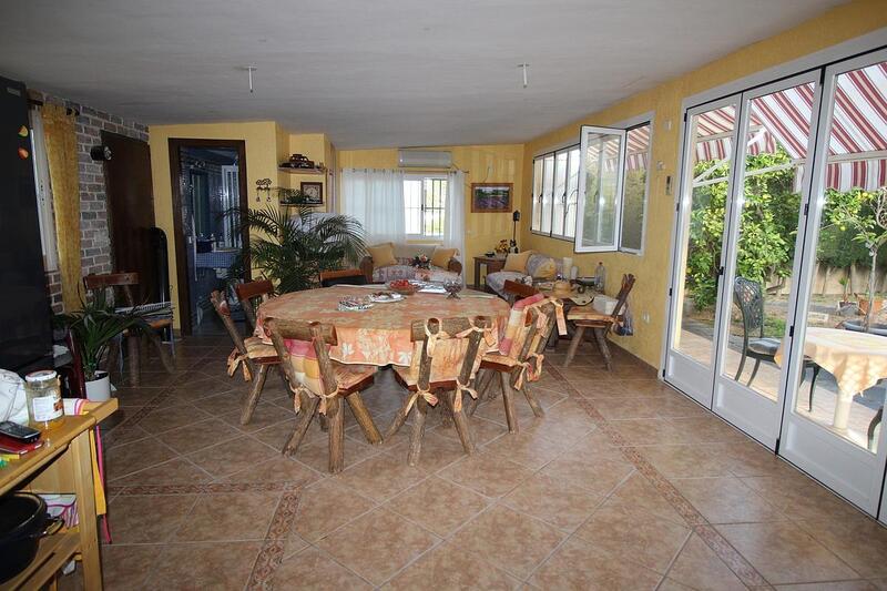 4 Cuarto Villa en venta