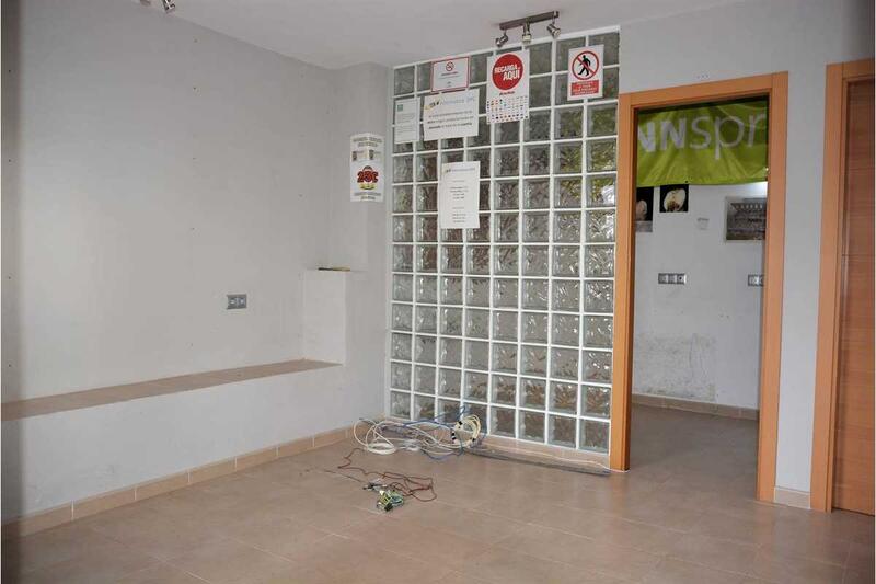 1 Cuarto Local Comercial en venta