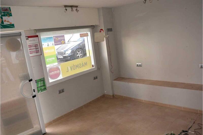 1 Cuarto Local Comercial en venta