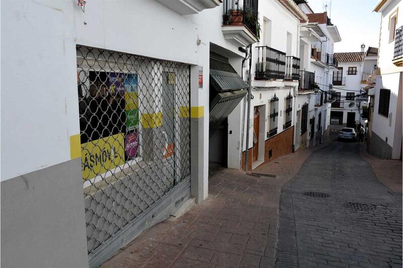 1 Cuarto Local Comercial en venta