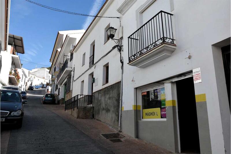 1 Cuarto Local Comercial en venta