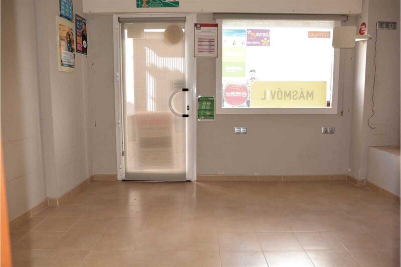 1 Cuarto Local Comercial en venta