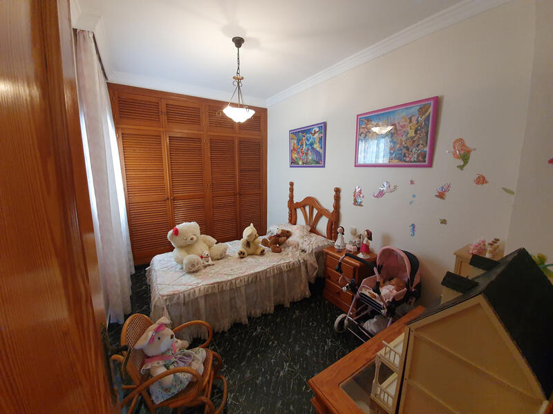 6 Cuarto Adosado en venta