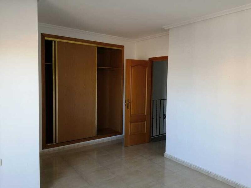 4 Cuarto Adosado en venta