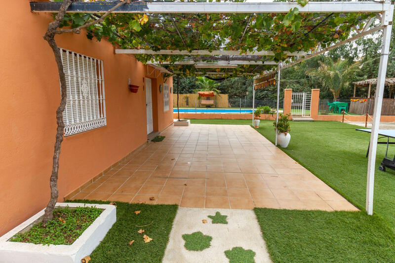 3 Cuarto Villa en venta