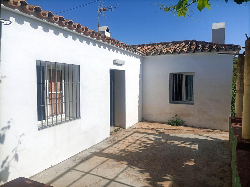 1 bedroom Country House for sale