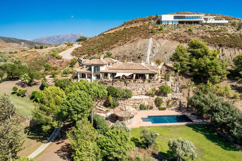 Villa til salg i Benahavis, Málaga