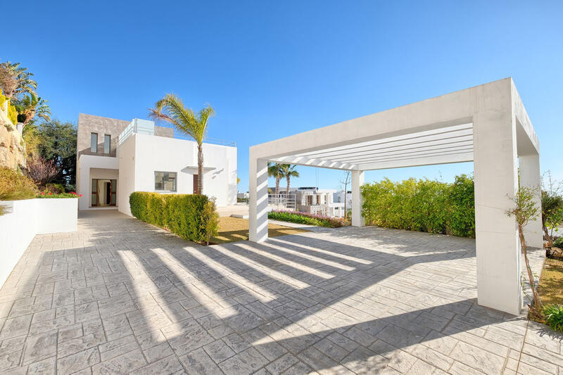 4 bedroom Villa for sale