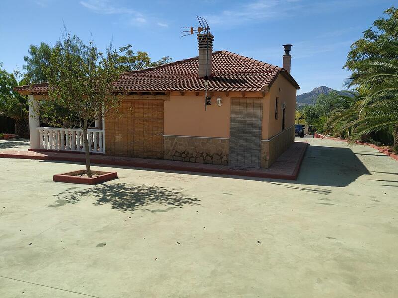 1 Cuarto Villa en venta