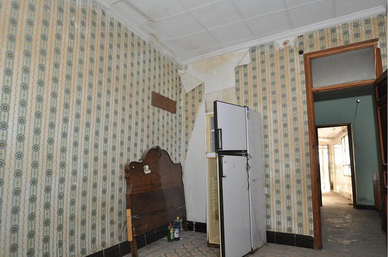 5 slaapkamer Gezinswoning Te koop