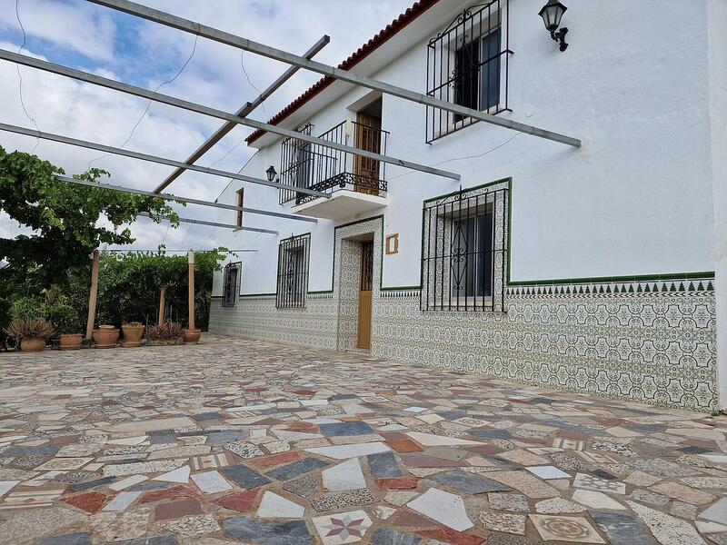 6 Cuarto Villa en venta