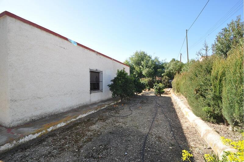 3 bedroom Country House for sale