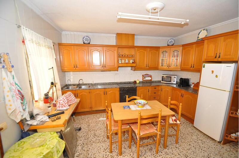 3 bedroom Country House for sale