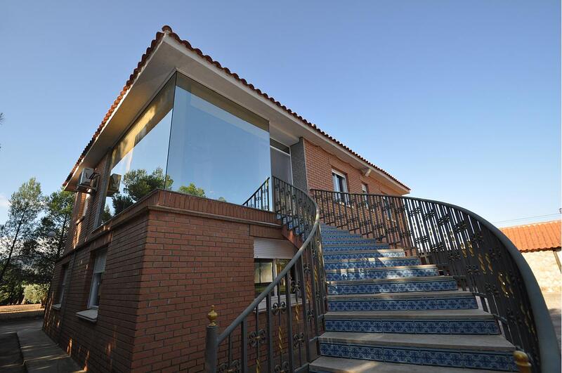 Villa for sale in Yecla, Murcia