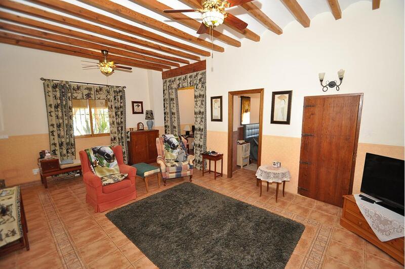 9 bedroom Country House for sale