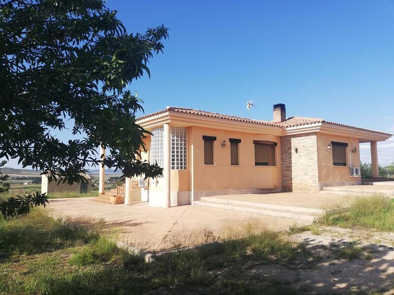 Villa à vendre dans Yecla, Murcia