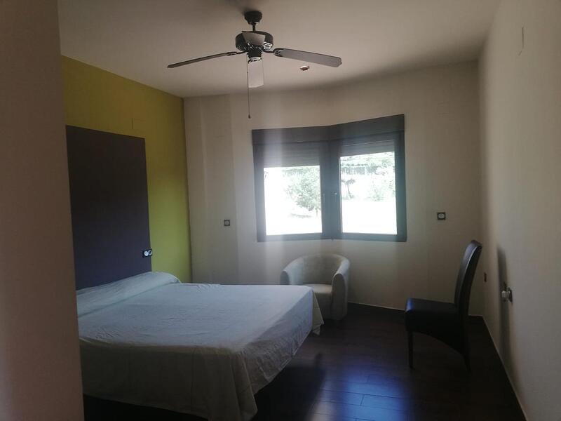 2 Cuarto Villa en venta