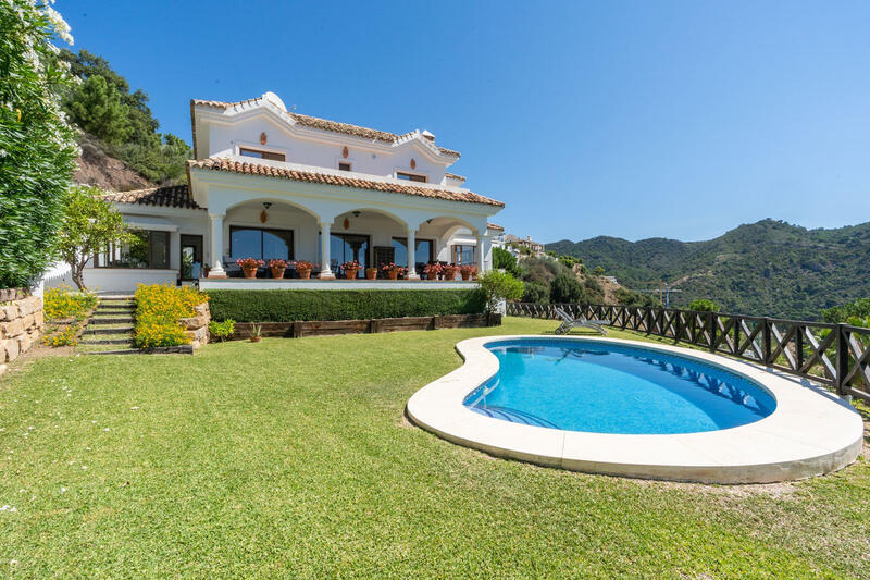 4 bedroom Villa for sale