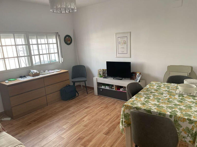 2 Schlafzimmer Stadthaus zu verkaufen