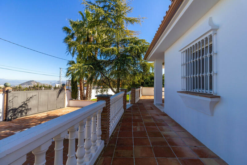 4 Cuarto Villa en venta